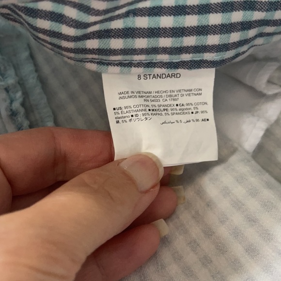 OLD NAVY Mid Rise Gingham Pixie Ankle Pants, 8 - Picture 10 of 11